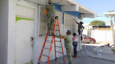 Tienen escuelas nueva imagen con apoyo de militares
