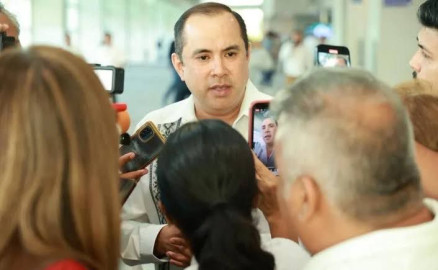 Inicia renovación de licencia de alcoholes