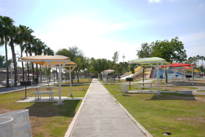 Gobierno de Nuevo Laredo refuerza mantenimiento en parques y espacios públicos previo a temporada de mayor afluencia