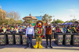 Fortalece Carlos Peña Ortiz equipamiento de trabajadores municipales