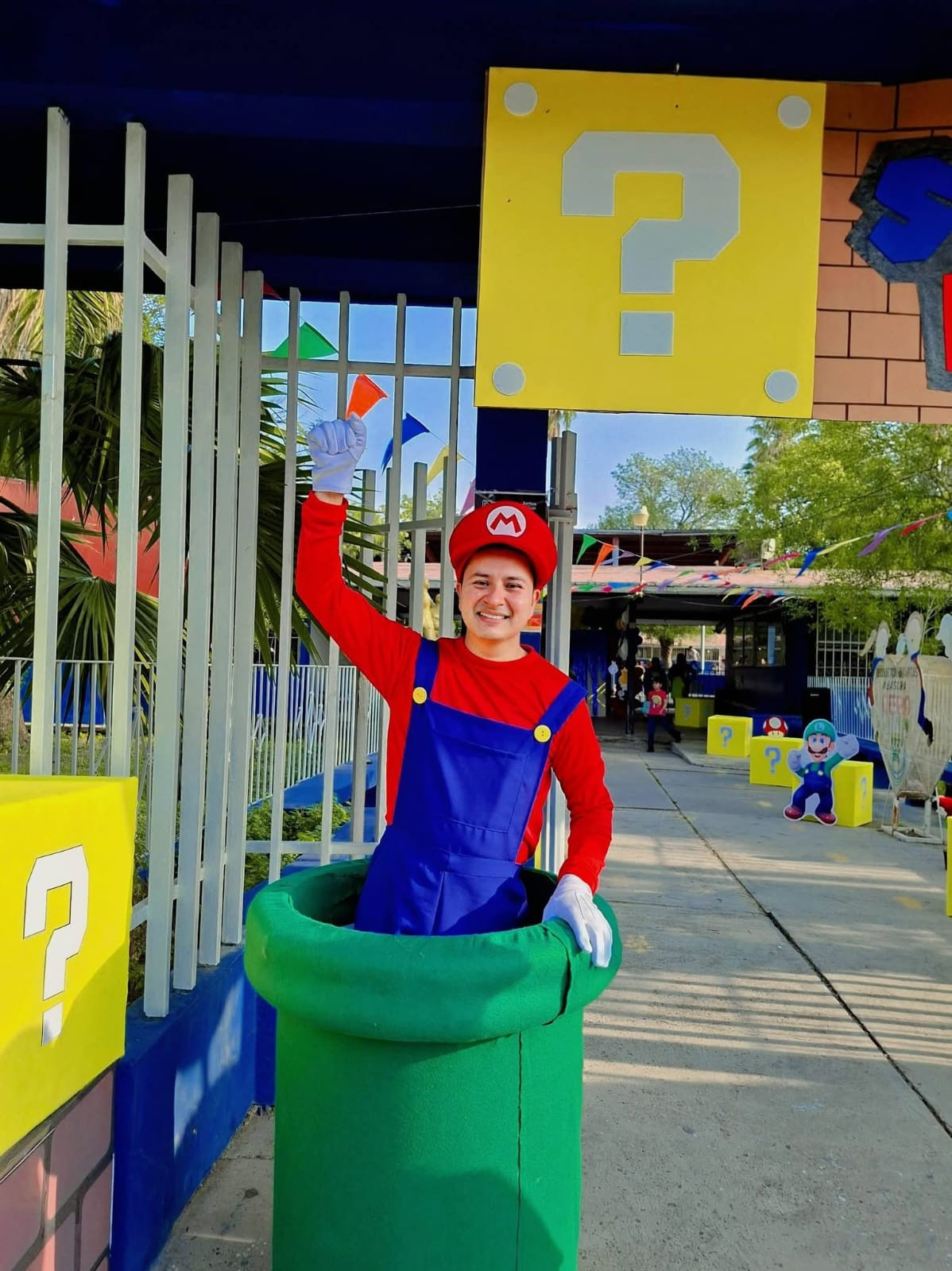 ¡De la consola al aula! Docentes y alumnos de la Primaria Fundadores viven aventura al estilo Mario Bros