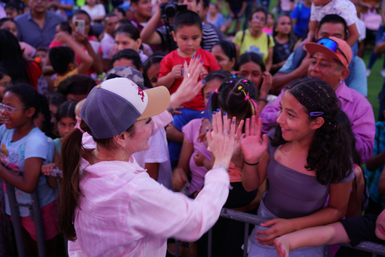 Celebran miles de familias El Día del Niño en gran festival del Sistema DIF y Gobierno Municipal