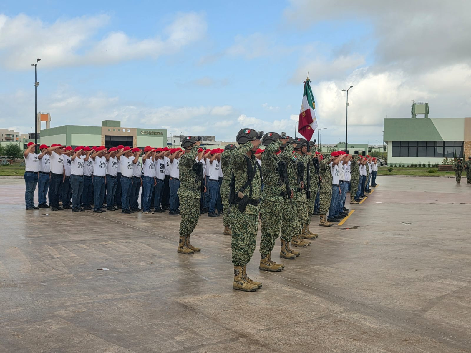 Concluye con éxito el adiestramiento del SMN en Nuevo Laredo