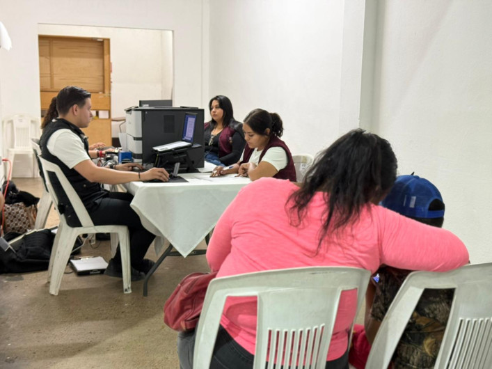 Instalan módulo del SAT en auditorio municipal para trámites fiscales