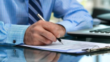 Investigan a 41 notarios por presunta corrupción y falsificación de documentos