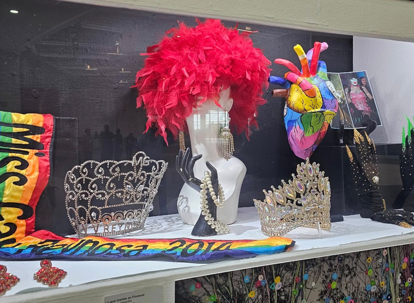 “Somos Más que una Letra”: inauguran exposición sobre memoria e historia LGBT+