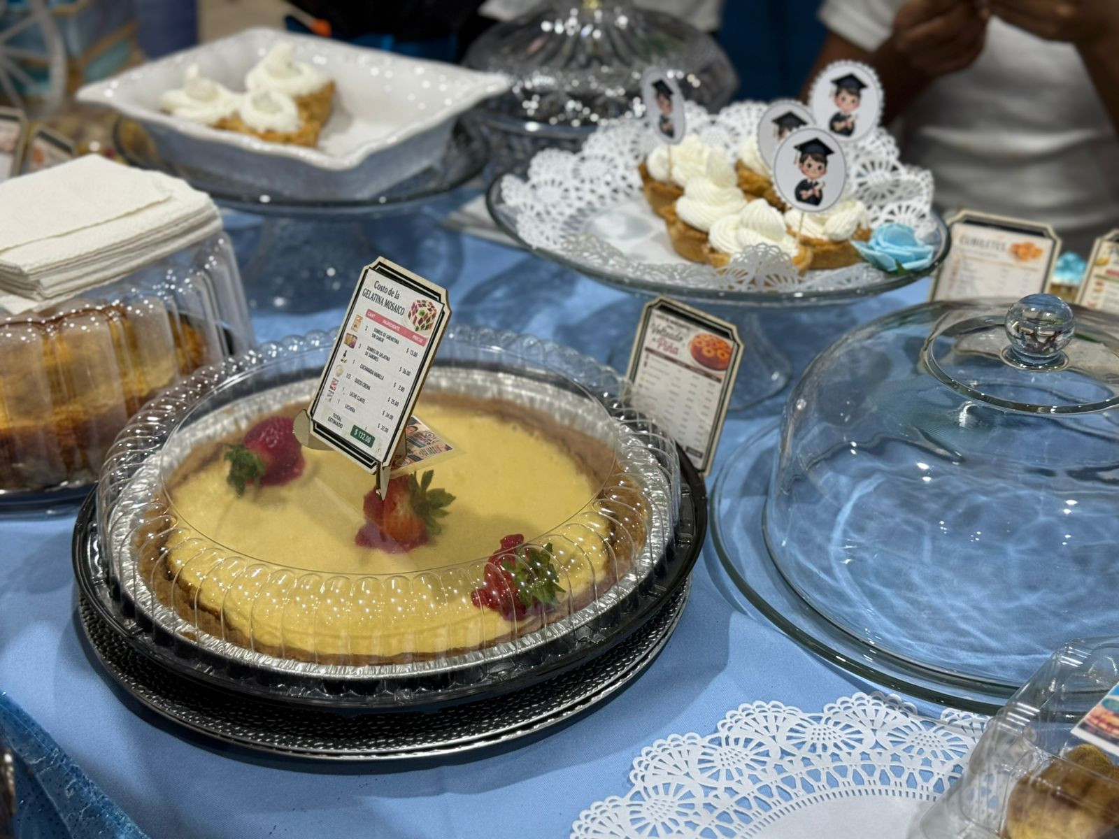 Madres impulsan taller de repostería para personas autistas en CEDIF y buscan sumar a más familias