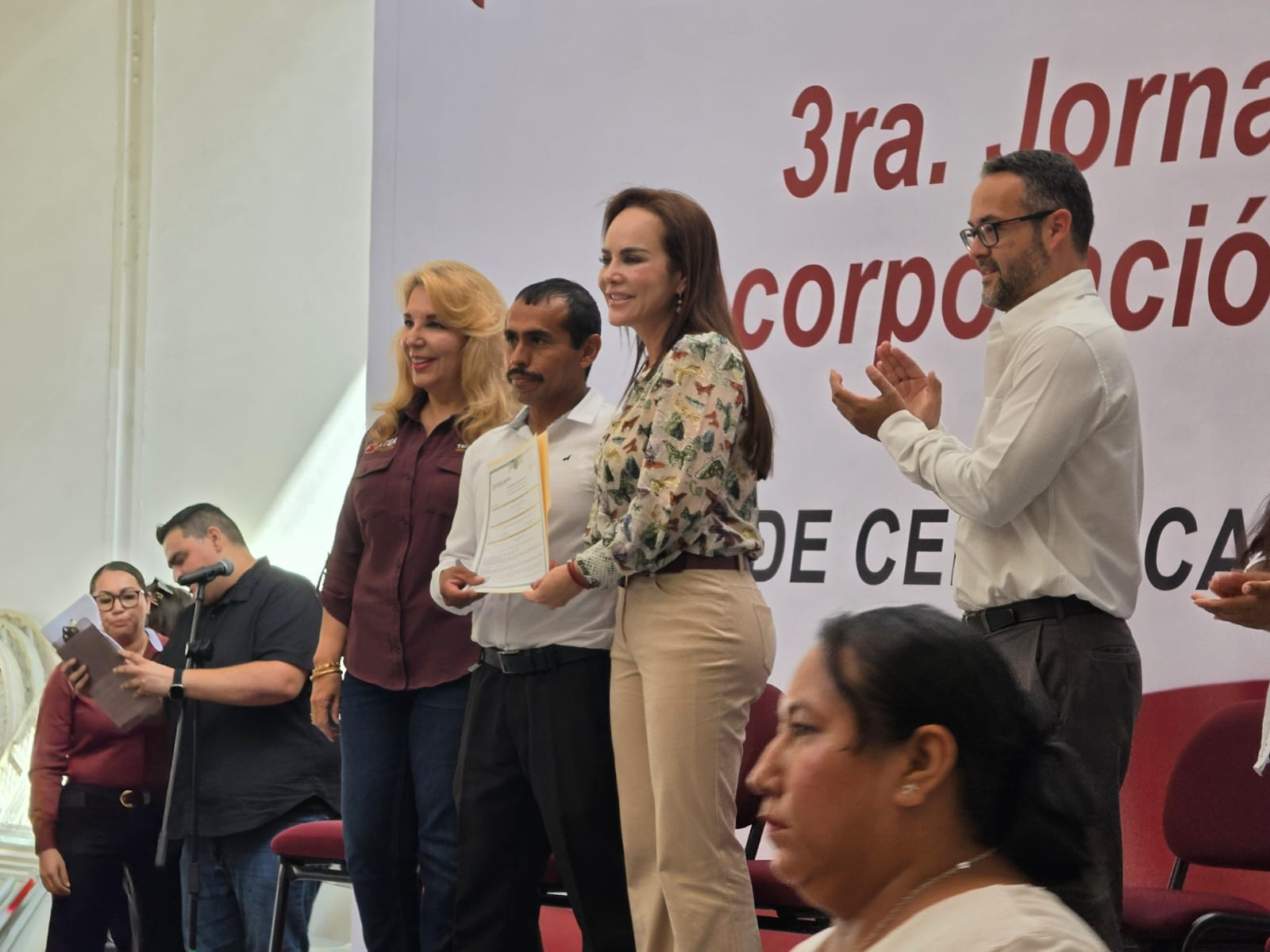 Entrega ITEA certificados de educación básica