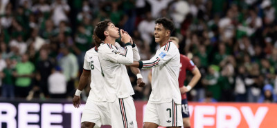 ¡México manda en su grupo! Derrota a Chequia y Ochoa hace historia en el Mundial