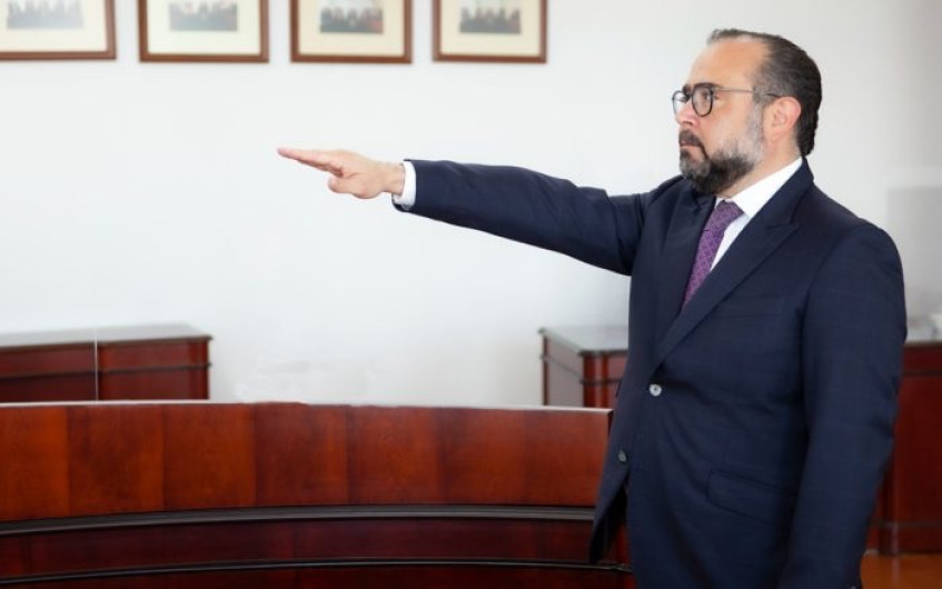 Nombran a Guillermo Valls como presidente del TFJA