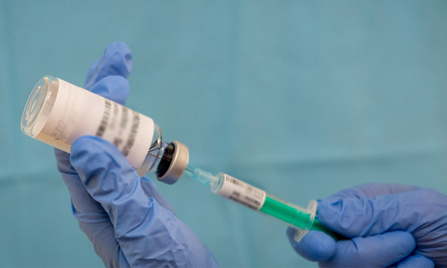 Vacuna contra COVID-19 para EU podría estar lista a final de año: Fauci