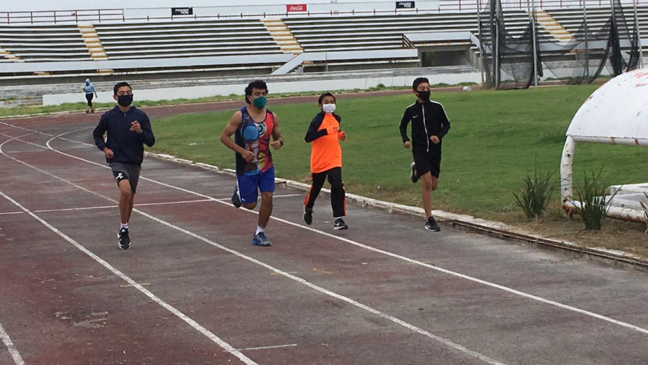 Convoca Ayuntamiento a deportistas y periodistas a Premio Municipal 
