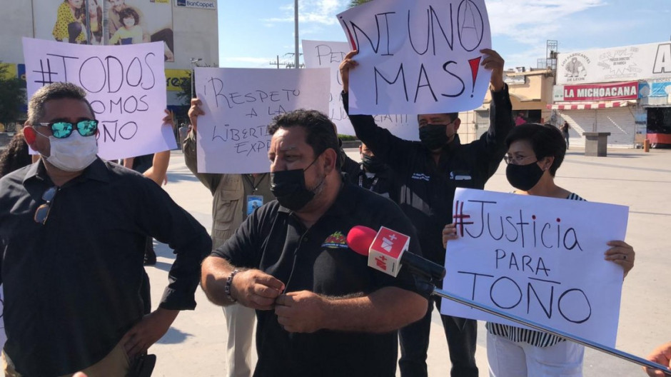 Exigen justicia por homicidio de periodista