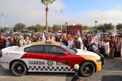 Entregó Américo Villarreal Anaya patrullas de la Guardia Estatal en Reynosa 