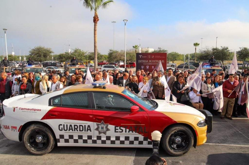 Entregó Américo Villarreal Anaya patrullas de la Guardia Estatal en Reynosa 