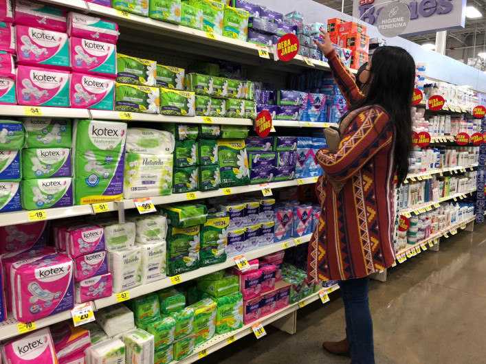 Se vigila eliminación de IVA en productos menstruales 