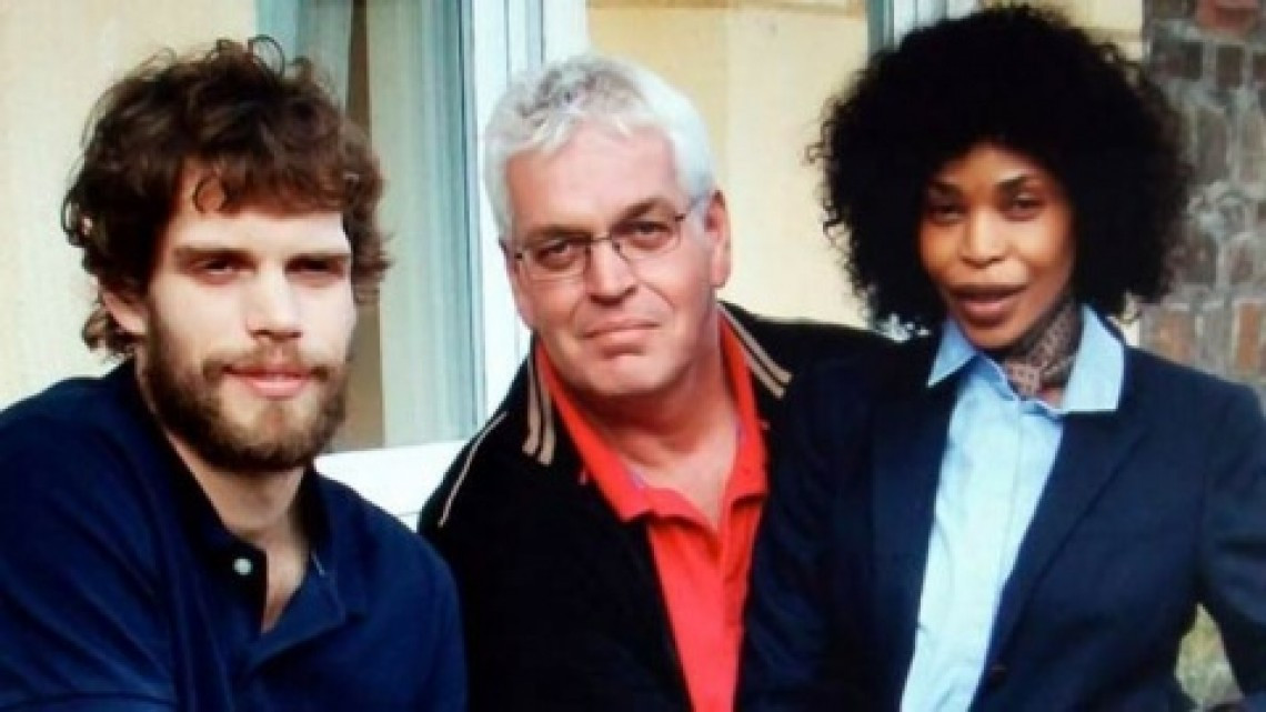 "Si no puedo tenerte, nadie podrá", y le roció ácido en la cara