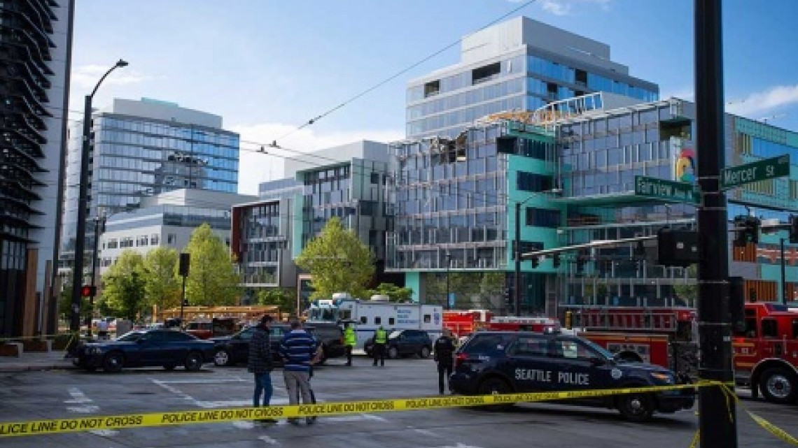 4 muertos tras caída de grúa en Seattle