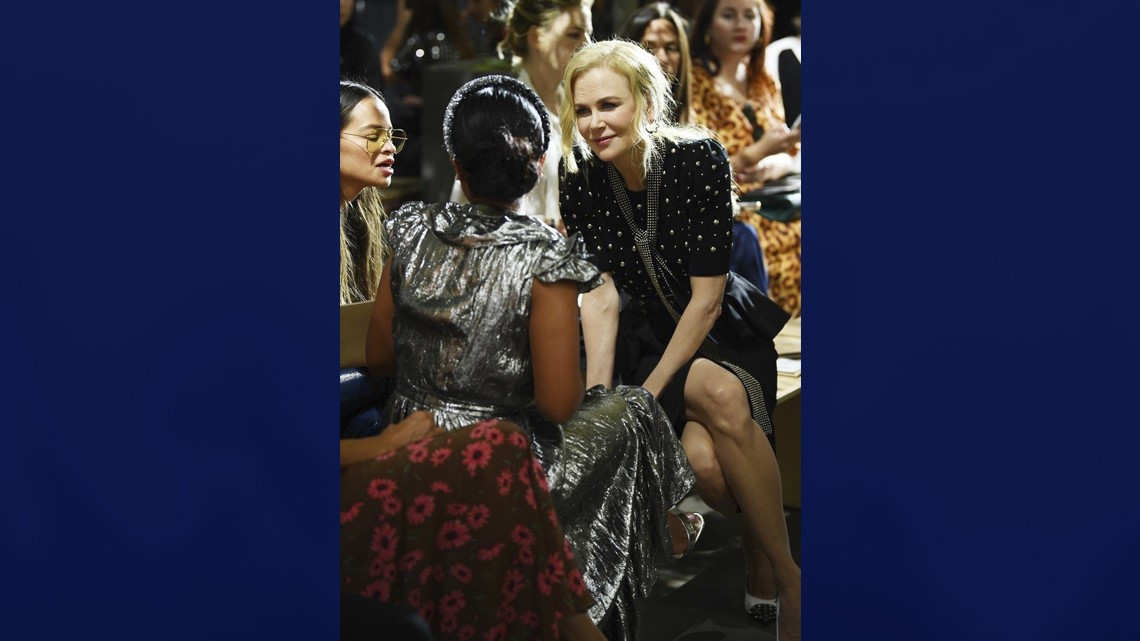 Yalitza Aparicio deslumbra en el desfile de Michael Kors en la NYFW