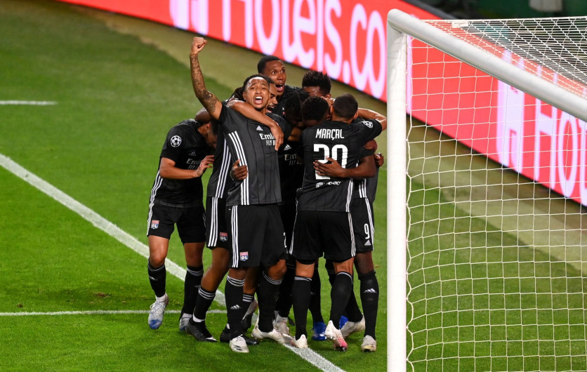 Este si venía bien Lyon y ¡Ya están en semis de Champions!