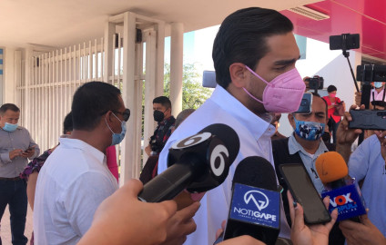 Buscan sumar asociaciones nacionales e internacionales para aumentar presupuesto de becas