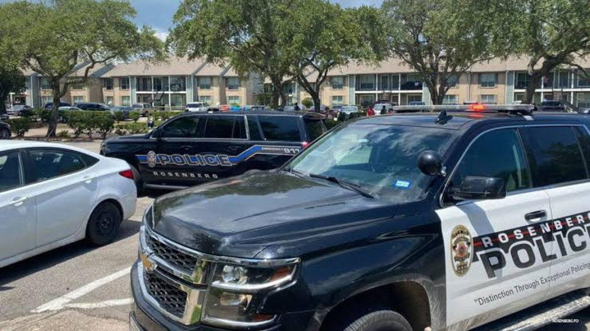 Padre apuñala a su hija de un año en Texas