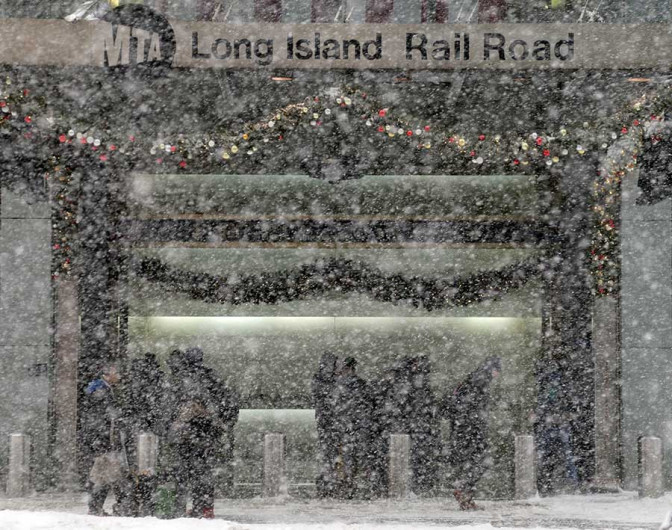 Costa este de EU en alerta por frío extremo