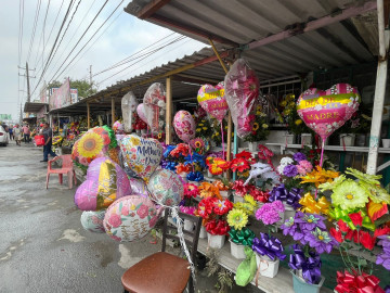 Pese aumento de la flor; comerciantes esperan buenas ventas 