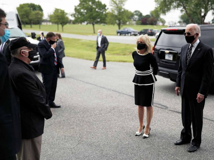 Biden sale de su casa para realizar campaña por la presidencia de EU