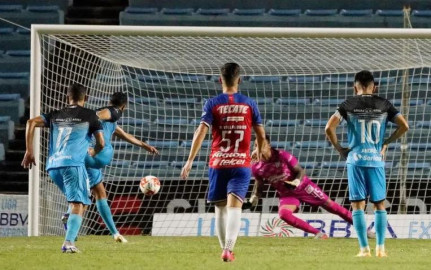 Jaiba Brava derrota en casa al Tapatío 