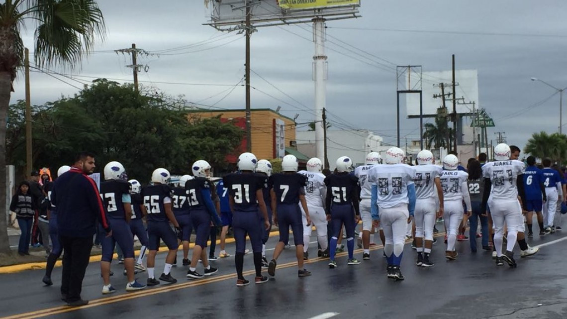 Conmemoran 39 contingentes Aniversario de la Revolución