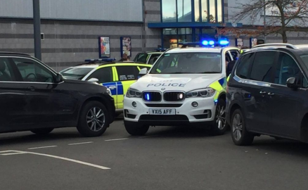 Detienen a hombre que tomó dos rehenes en Reino Unido
