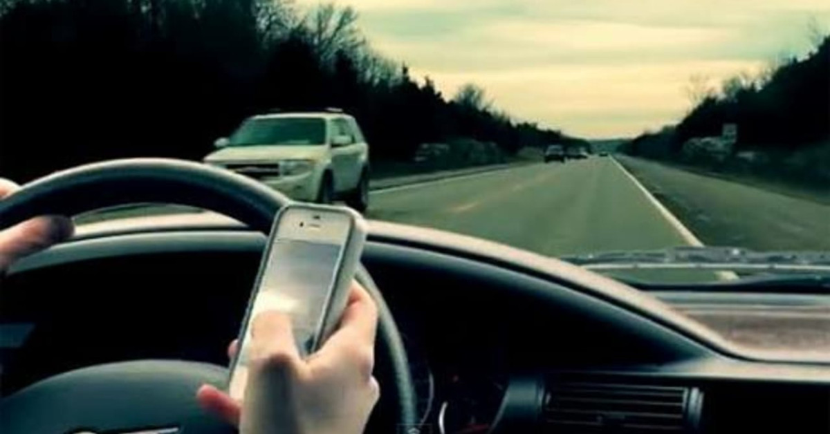 Advierte Capufe a conductores sobre uso del célular