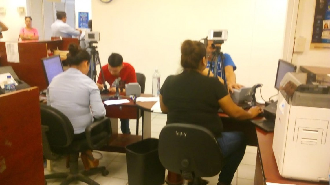 Rápido se agotaron los folios para trámite de licencias al 50%, ahora falta maquilar 5 mil licencias