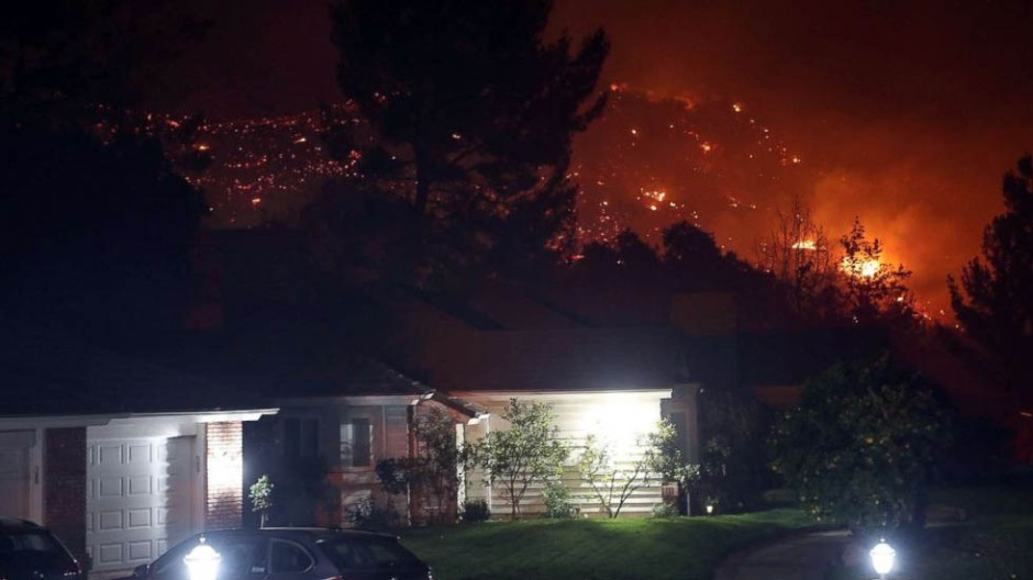 Suman al menos nueve muertos por incendios en California