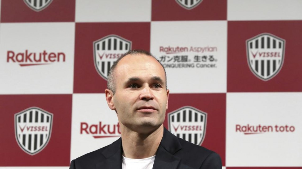 Así fue la presentación de Iniesta en Japón