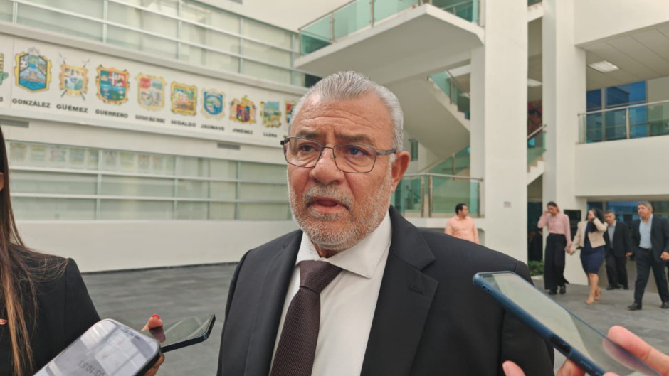 Invierten 800 millones en carreteras y caminos rurales