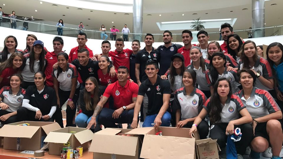 Gremio futbolistico se une en apoyo a afectados