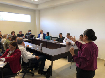 Organizan foro para atender rezago educativo