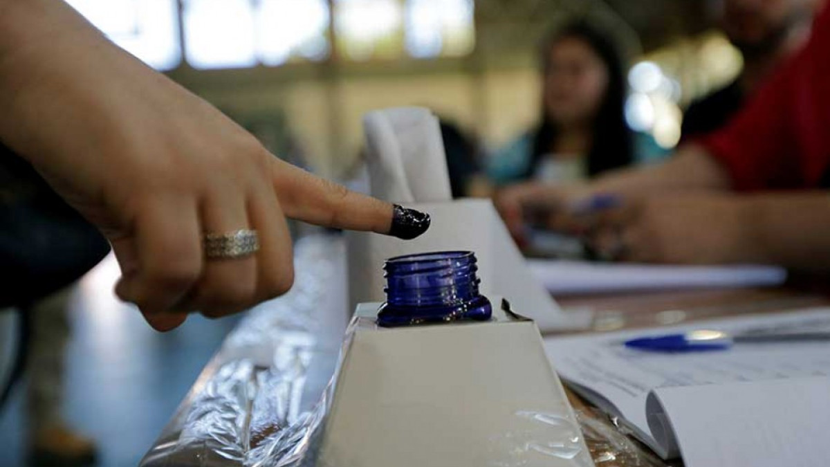 Votan Paraguayos por presidente