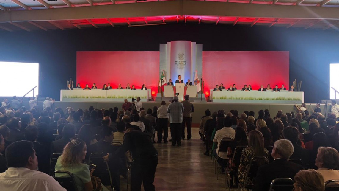 Rinde Mario López su primer informe de gobierno