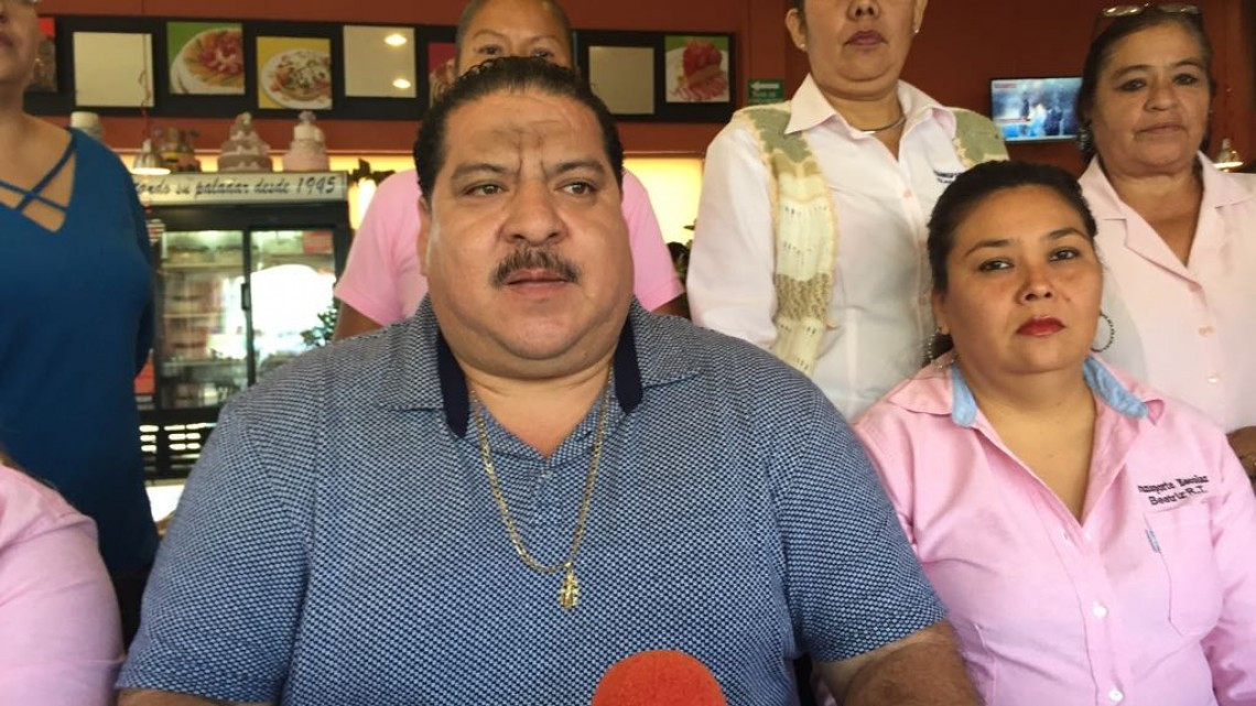 Mujeres prestadoras del servicio de transporte escolar, buscan obtener concesiones