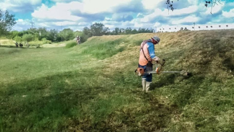 440 metros cúbicos de desechos son retirados