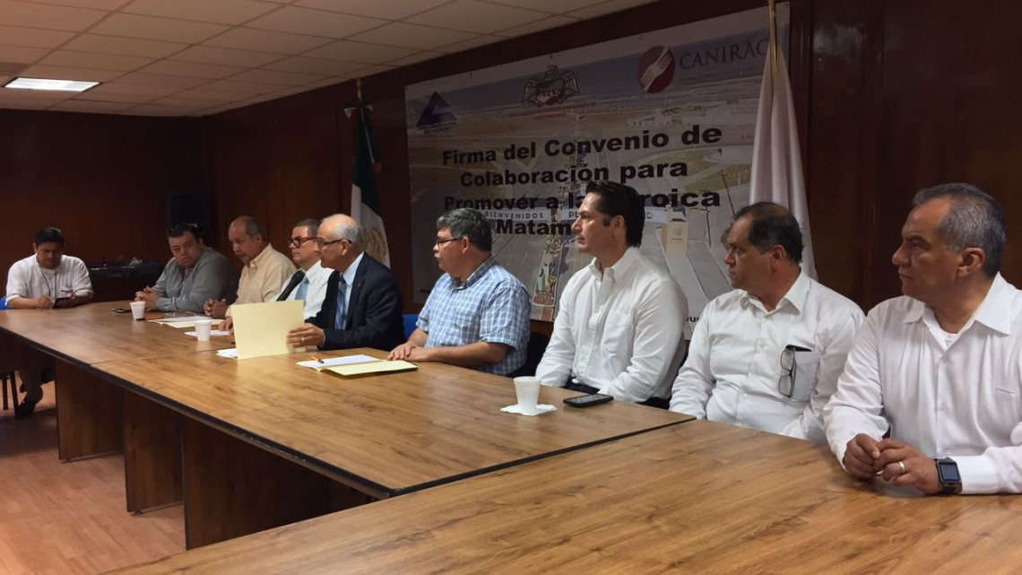 Firman convenio de promoción CANACO, CANIRAC y Hoteles y Moteles