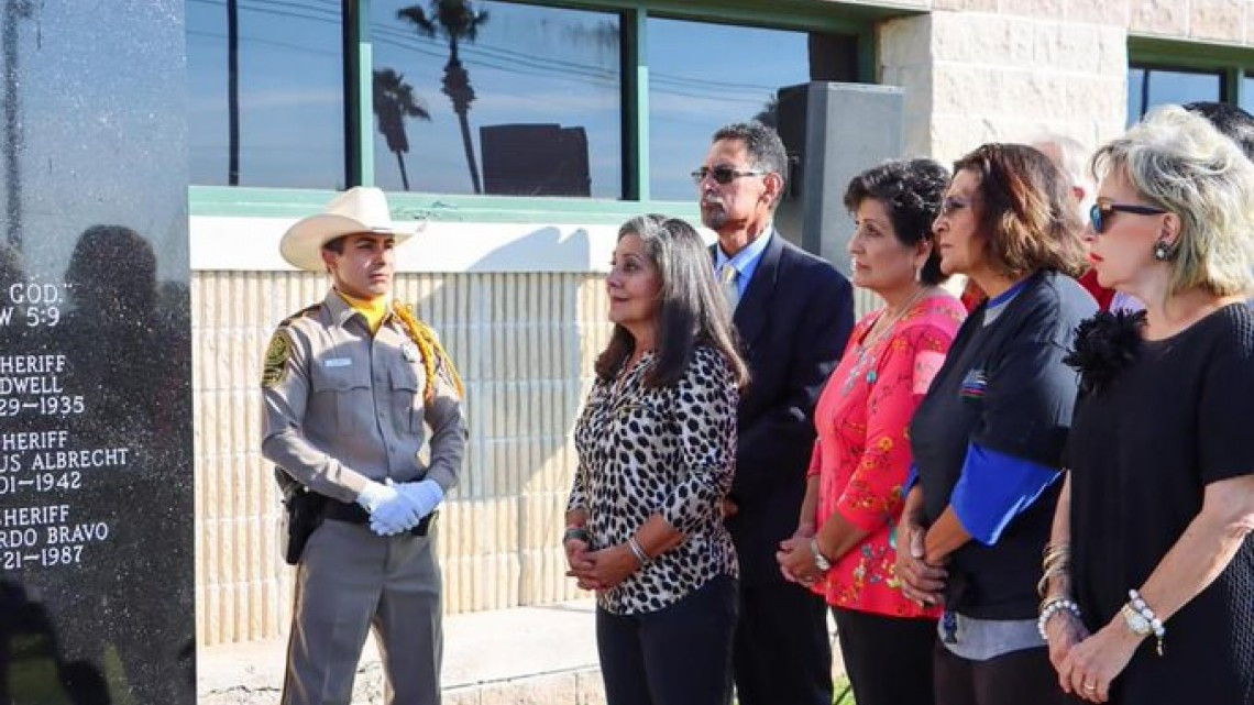 Condado Hidalgo devela muro en honor a héroes caídos en su deber