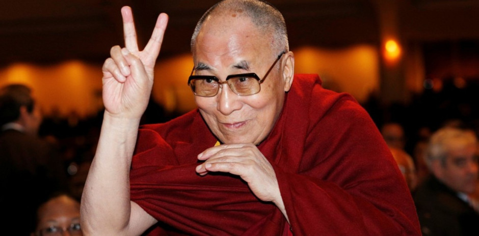 Dalai Lama abandona hospital en condición estable
