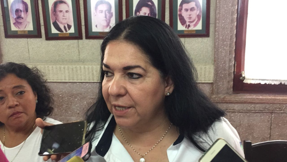 Abren escuelas de verano para alumnos que reprobaron español y matemáticas