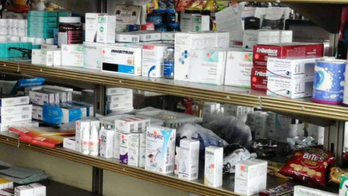 Baja venta de medicamentos Covid por avance de vacunación