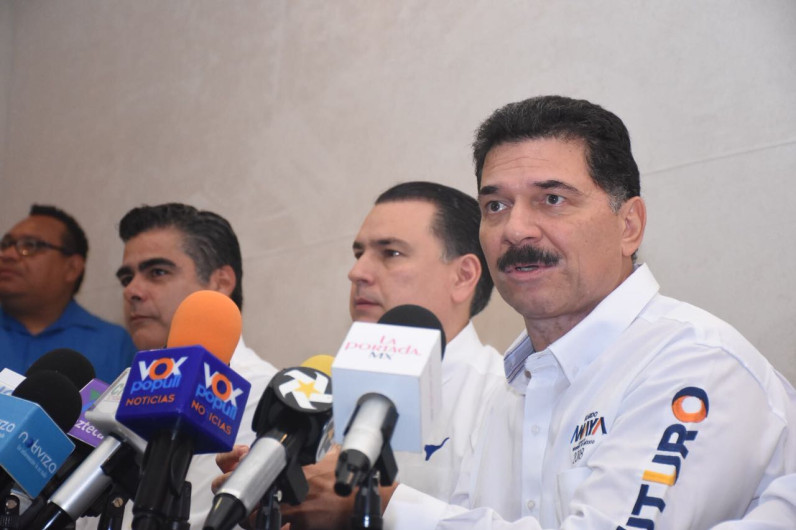 Pese a Guerra Sucia, Anaya se fortalece: Priego Tapia