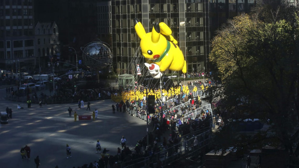 Aquí una vista al desfile de Día de Acción de Gracias de Macy's